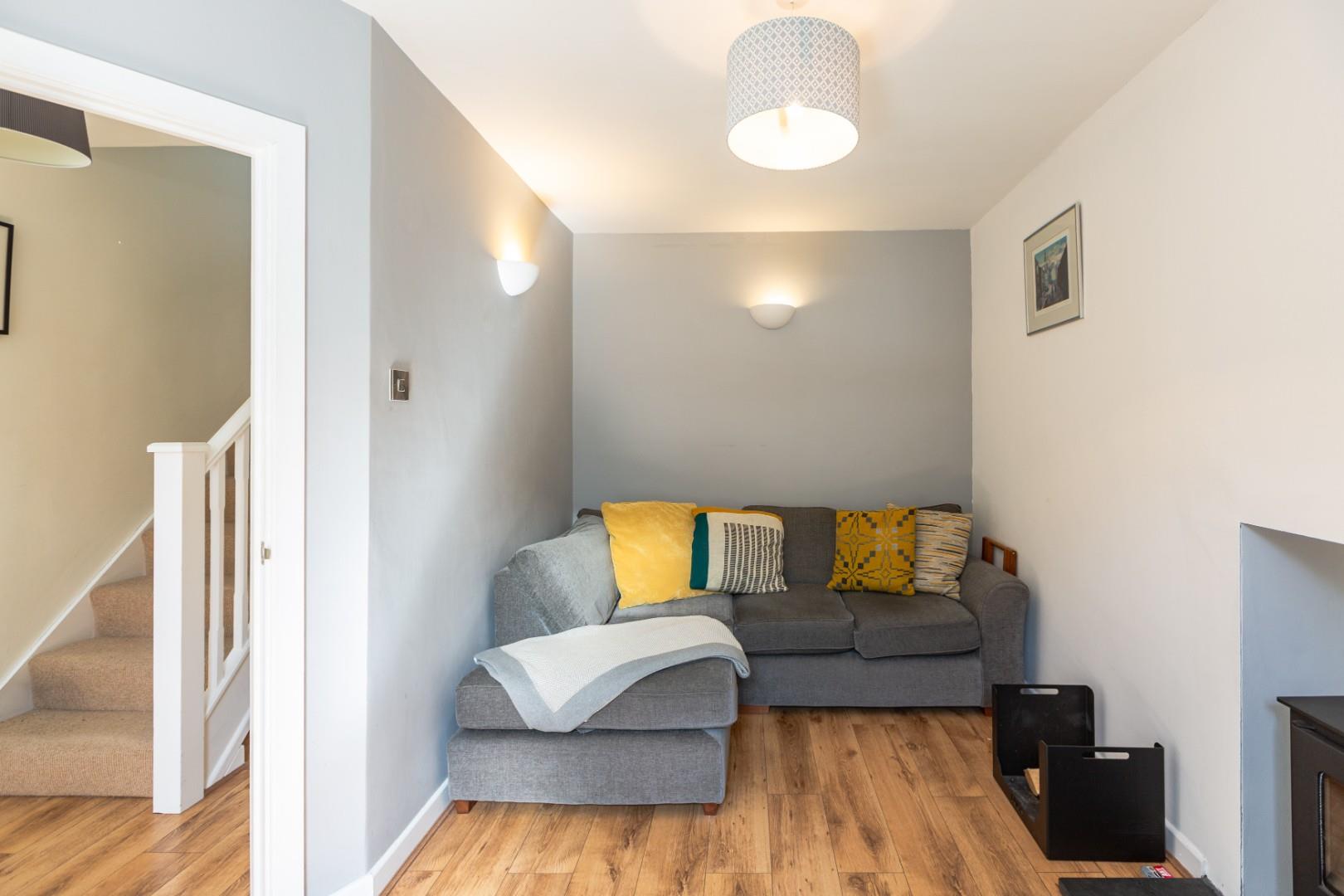 John Street, Mumbles, Swansea, SA3 4LH